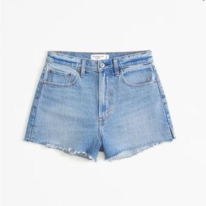 High Rise Mom Short Abercrombie Curve Love